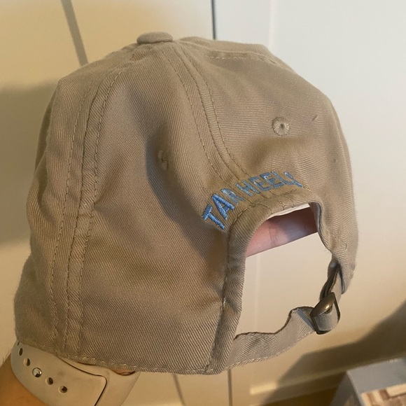 Hat - Picture 3 of 3